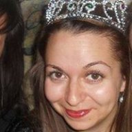 Надя Иванова